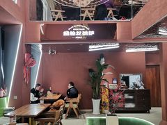 -Dragon Pizza•圆脸龙披萨·牛排餐厅