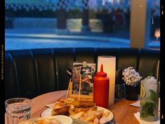 -The Diner X餐厅(青岛万象城店)