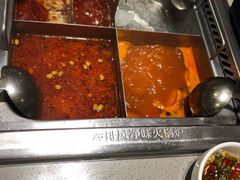 -海底捞火锅(凯德广场店)