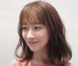 -时尚殿堂明星门店