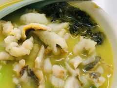 小胃口黄鱼面-明呈黄鱼面馆(斜土路店)