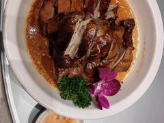 -芳满庭粤菜餐厅(丹阳吾悦店)