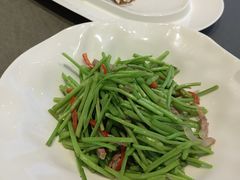 -香山湖渔家大院