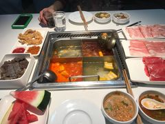 -海底捞火锅(威高广场店)