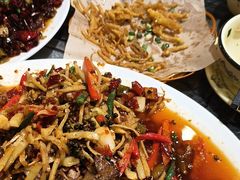-江湖黑大兔(杨家坪店)