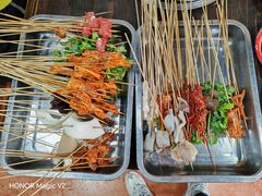 -三番火辣串串香(总店)