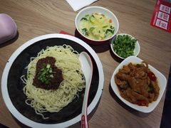 菌菇牛肉酱拌面-牛吃草牛杂面(天一店)