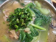 -红鼻子桂林米粉(金唐新光界店)