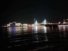 -万绿园