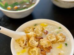 荔湾艇仔粥-伍湛记 · 广州老字号(龙津中路店)