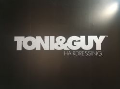 -TONI&GUY