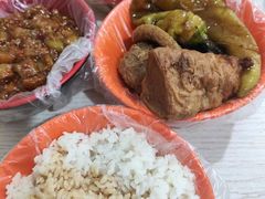 -咱家王新国把子肉(县东巷店)