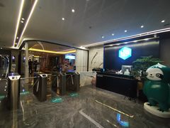 -懒人Club健身(卓越时代广场店)