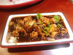 -虾弄弄海派小龙虾·牛羊蝎子火锅