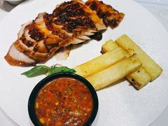 -美奈小馆·越南料理(中航城君尚购物中心店)