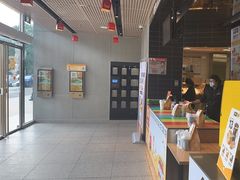 -麦当劳(中二横路店)