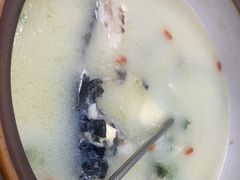 -宝荣鱼馆·临湖之宴(千岛湖店)