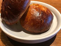 烤破酥包-云海肴·汽锅鸡·云南菜(天山百盛优客店)