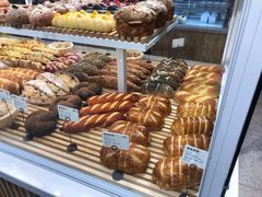 -焙丽拾光(麦凯乐直营店)