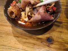 -楚媚娘炭火蛙锅(宽厚里店)