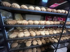 -秀云俄罗斯列巴屋(军星小区店)