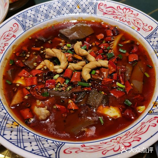 巴门洞天川菜·江苏菜(解放碑店)