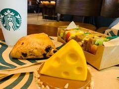 -星巴克(武汉江夏中百广场店)