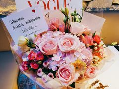 -玲婧胡同·生日蛋糕·餐厅(嘉里城店)