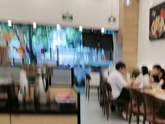 -佰搭果·广式茶餐厅(西华路店)