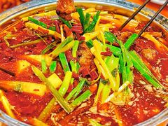 -菌海森林·非遗野生菌火锅(西山区滇池路摩根道店)