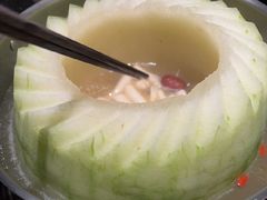 -得意咚瓜·顺德鱼生·冬瓜火锅(深圳首店)