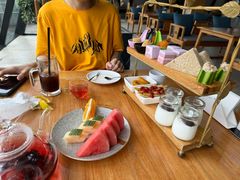 -四月吧餐厅(正阳步行街店)
