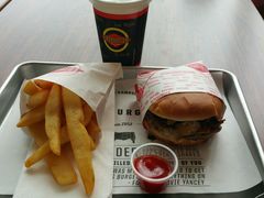 -FATBURGER 特富客汉堡(外交公寓店)
