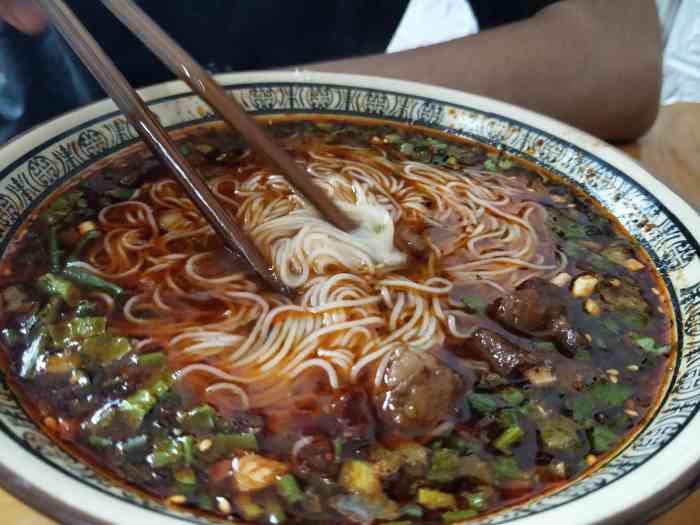 向记绵阳开元米线(药王路店)-"早晨想吃醪糟,张醪糟人太多,于是找了这