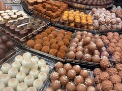 -Laderach 莱德拉(上海环贸iapm店)