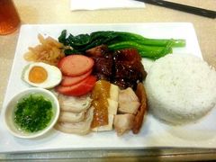-香港新发烧腊茶餐厅(水围店)