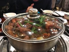 -乡村驴肉馆羊蝎子