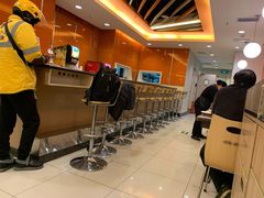 -呷哺呷哺(世贸.工三店)
