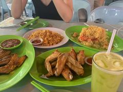 -明记烧鱼美味店