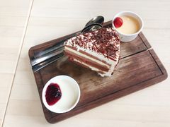 -LENBACH兰巴赫西餐啤酒坊(大连东港店)