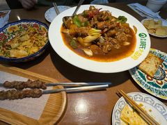 -胡氏大盘鸡新疆菜(石岗店)