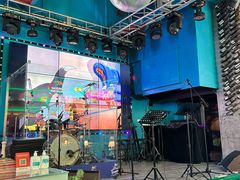 -Famous肥猫墨西哥音乐餐吧(五棵松华熙LIVE店)