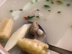山药玉米排骨汤-丰收日·小海鲜·沪上家宴(顾村正大店)