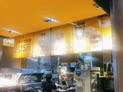 -麦当劳(中山大道中店)