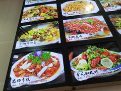 -百味手拨龙虾馆(愚园路店)