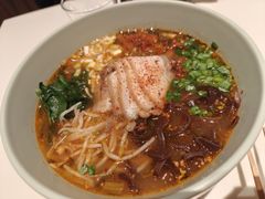 小锅米线-胡麻(静安嘉里店)