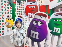 -m豆巧克力世界(上海世茂广场店)