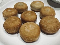 -品悦酒店(三林古镇店)