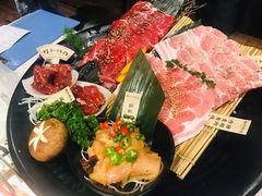猫抓全家福-猫爪爪原切自助烤肉(观音桥阳光世纪店)