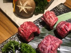 -炼火烤肉店